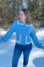 Load image into Gallery viewer, Blue lightweight knit jacket with lace Peter Pan collar and lace pocket outlines with zipper close up view 3