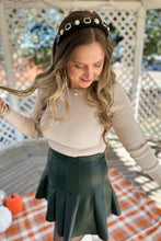 Load image into Gallery viewer, Ash Top