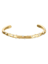 Load image into Gallery viewer, Johanna Pearl Cuff