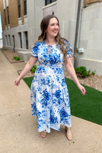 Load image into Gallery viewer, Sandrine Maxi Dress