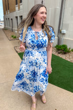 Load image into Gallery viewer, Sandrine Maxi Dress