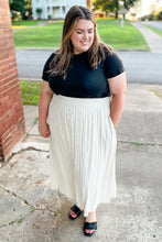 Load image into Gallery viewer, Carole Skirt