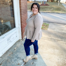 Load image into Gallery viewer, Danielle Top