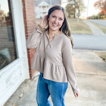 Load image into Gallery viewer, Danielle Top