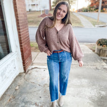 Load image into Gallery viewer, Olivia Jeans