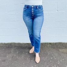 Load image into Gallery viewer, Erika Mom Jeans