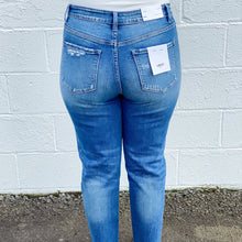 Load image into Gallery viewer, Erika Mom Jeans