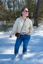 Load image into Gallery viewer, Jessie Collared V-Neck Top
