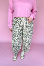 Load image into Gallery viewer, Janelle Pants
