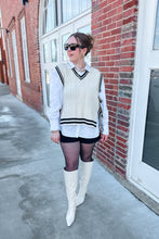 Load image into Gallery viewer, Sammy Vest
