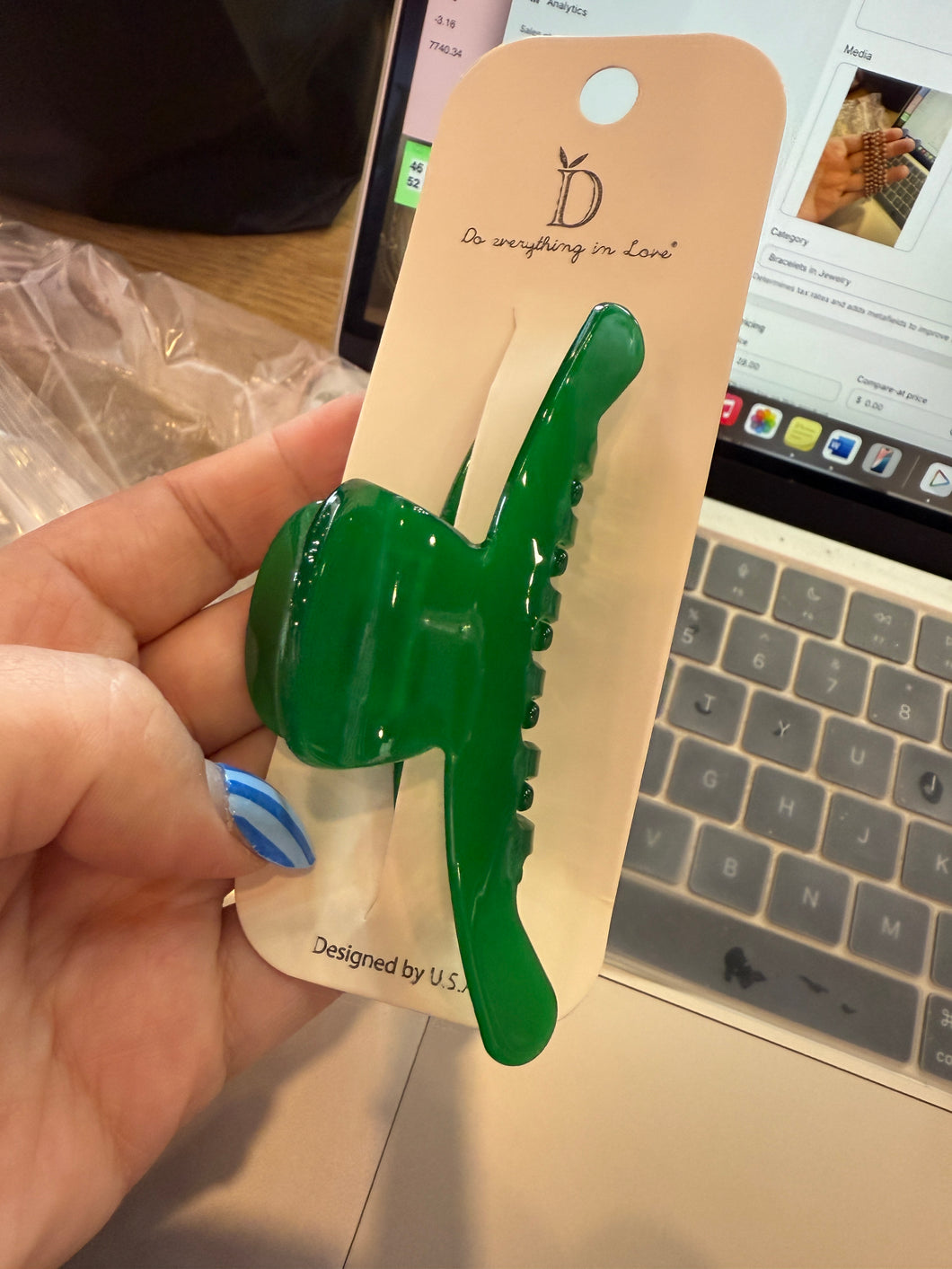 Green Claw Clip